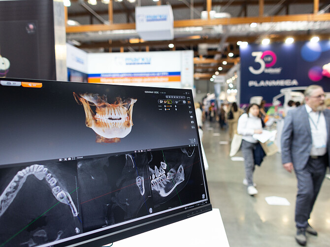 Targi KRAKDENT zwyciezca UFI Marketing Award 2025 (5).jpg