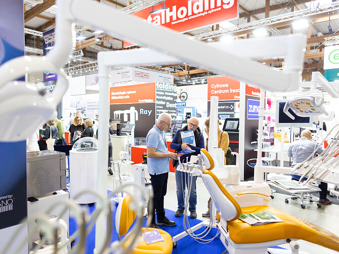 Targi KRAKDENT zwyciezca UFI Marketing Award 2025 (11).jpg