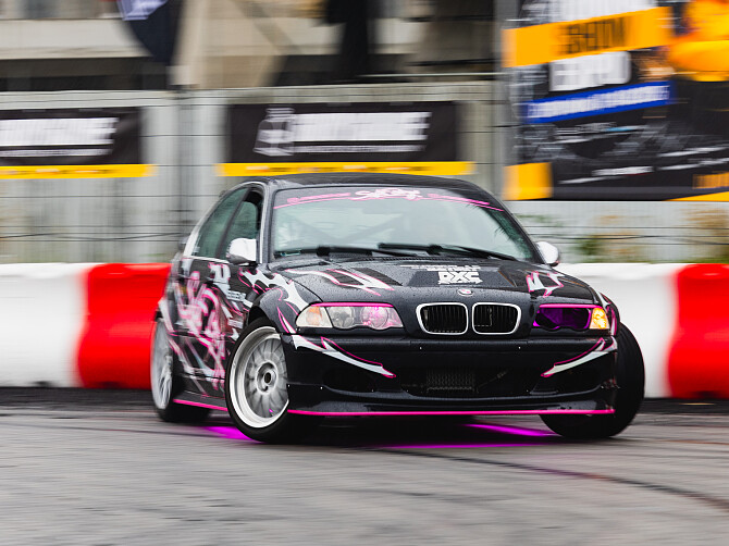 LAP33098.jpg